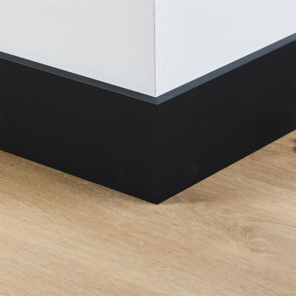 Stijlplint Amsterdam ZWART folie 12 cm.