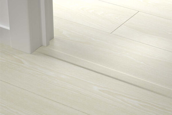 Quick Step Incizo profiel Classic 5798 Vorstige WItte Eik