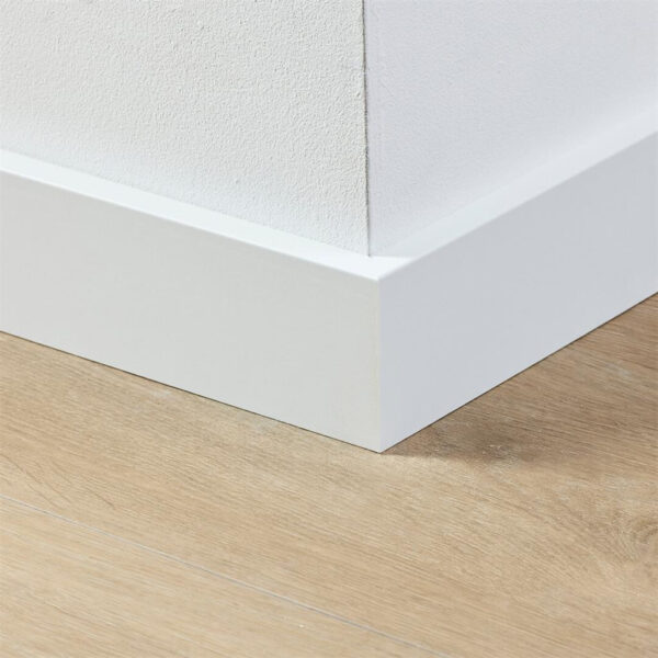Stijlplint Amsterdam Wit 9010 folie 7 cm.